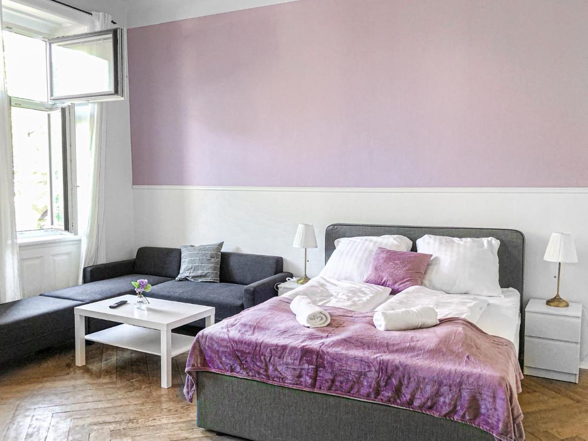 Commodious 2Br Apt. Near Akh-Perfect For Groups Viena Exterior foto